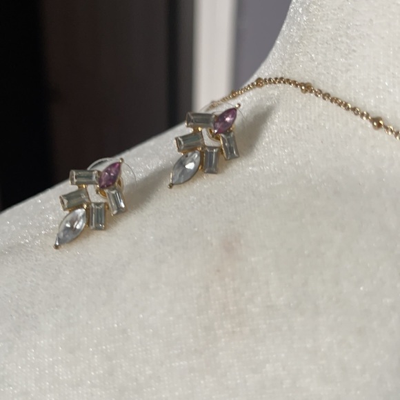 Gold with Black tassel & rhinestone set. - Picture 3 of 6